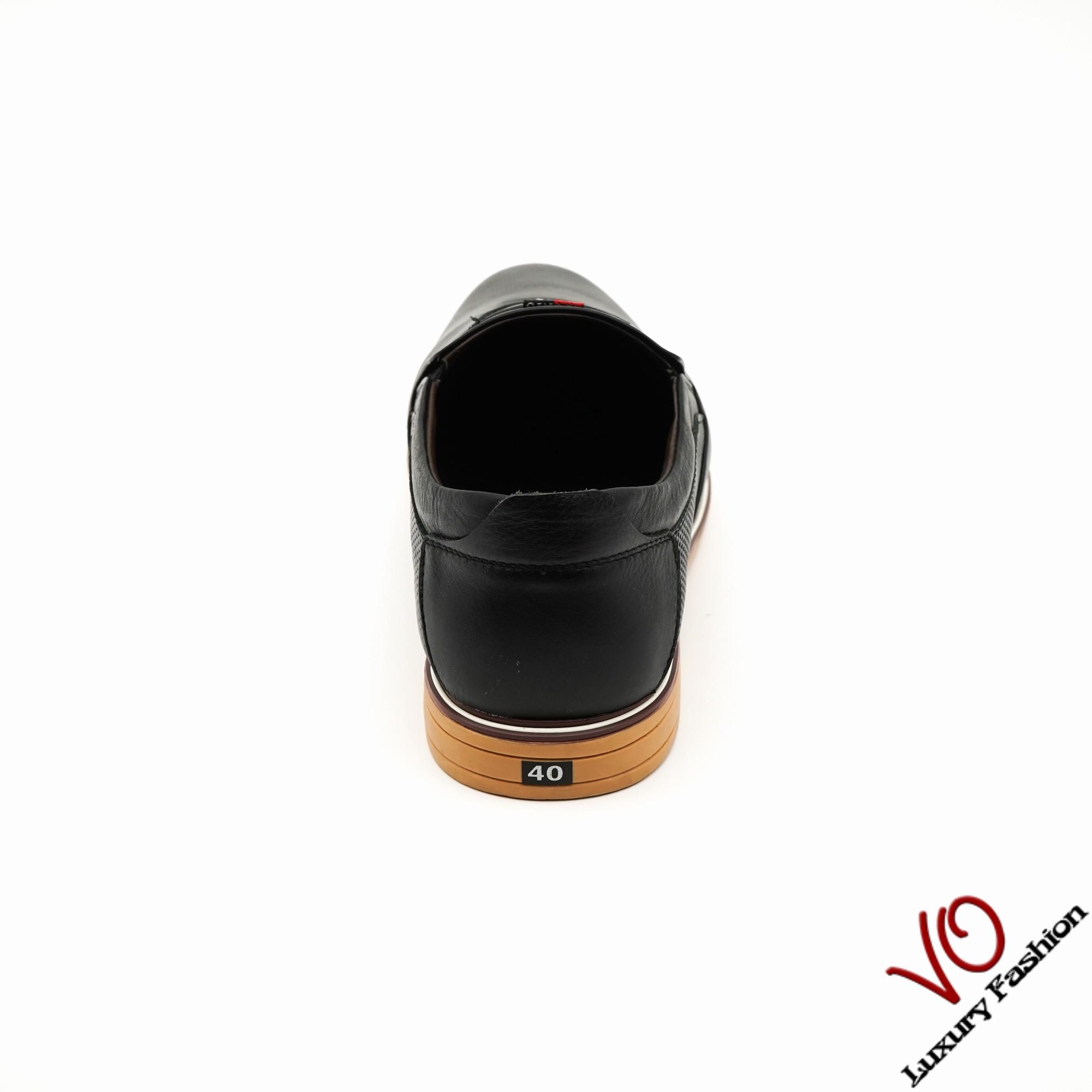 Giày mọi da bò màu đen VO9708