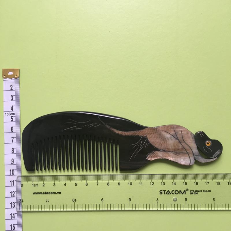 Lược chải tóc sừng trâu tự nhiên (L64 Thân - 12 con giáp màu đen)