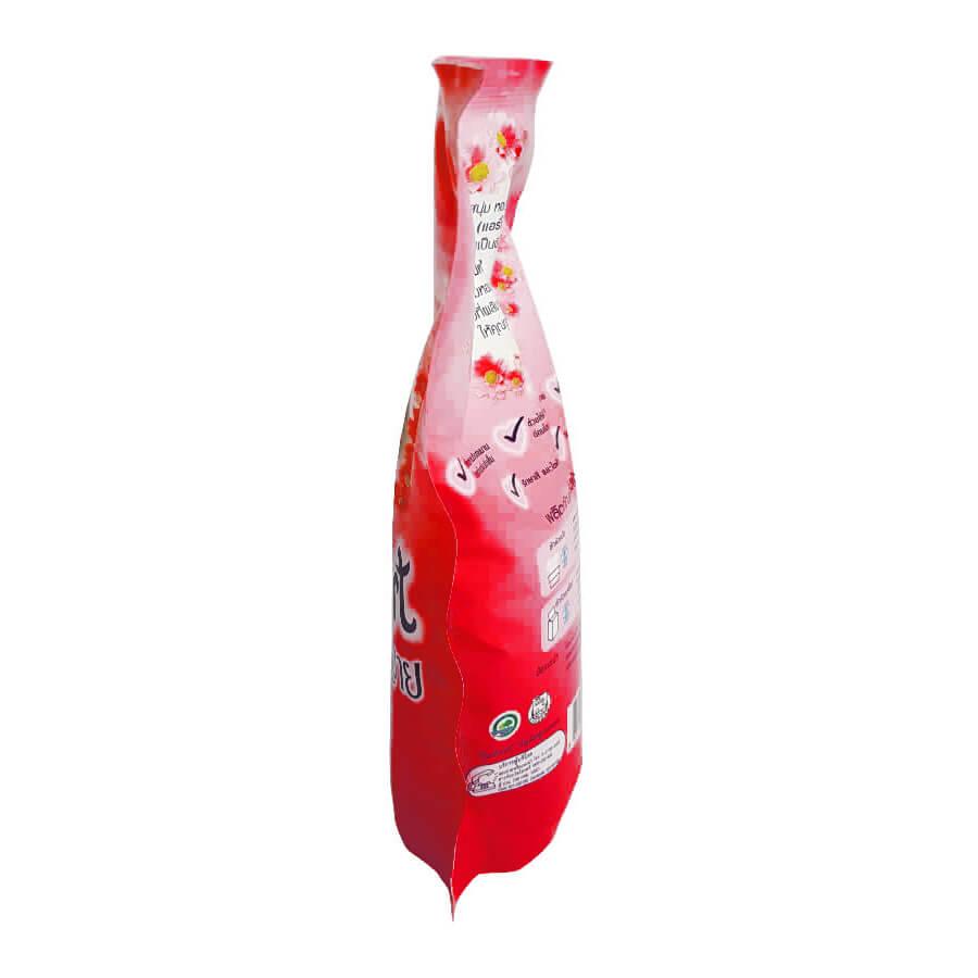 Thùng nước xả vải Comfort đỏ Thái Lan 580ml (24 gói)