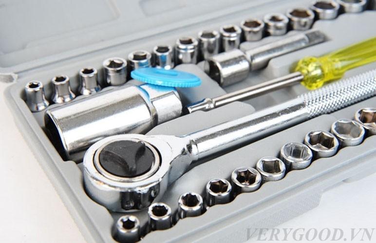 Bộ khẩu mở siết ốc và bugi 40 chi tiết