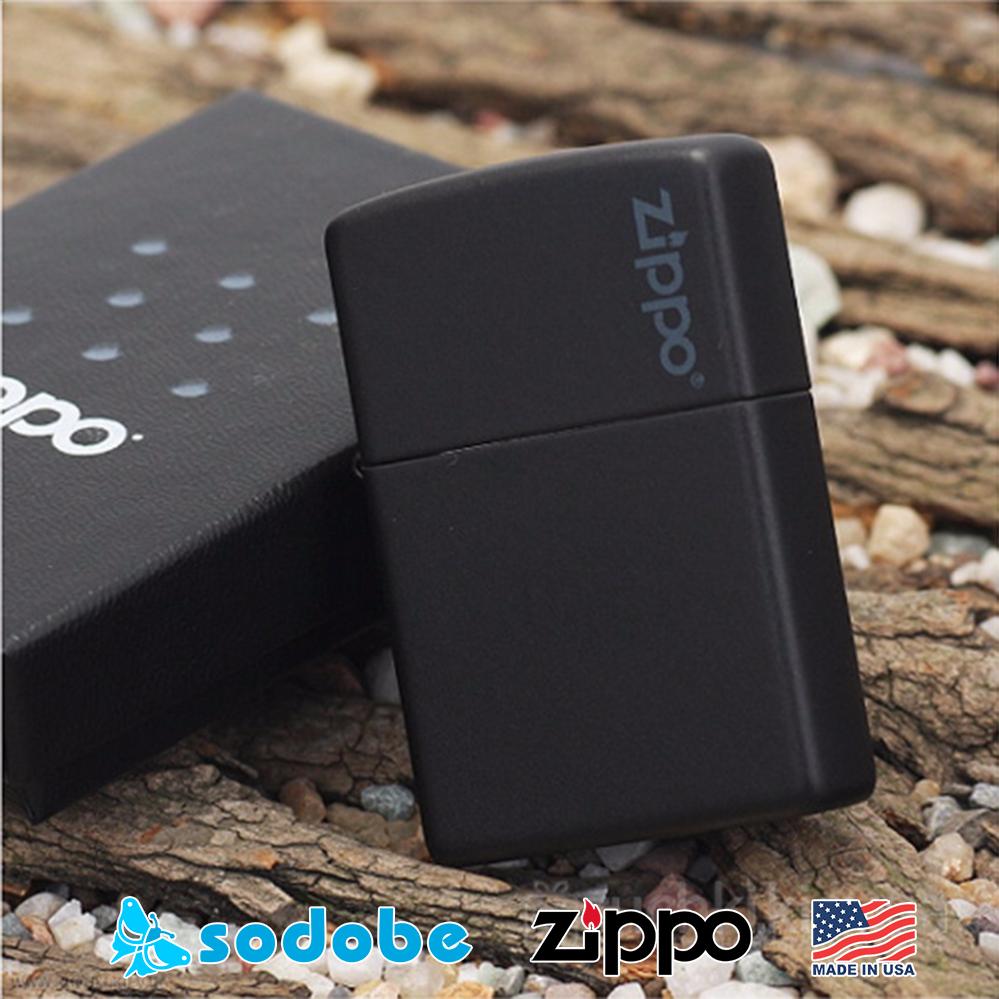 Bật lửa Zippo Mỹ Black Matte With Zippo Logo 218ZL (Có bảo hành - Miễn ship toàn quốc)