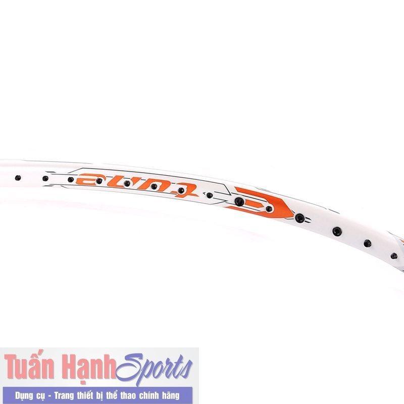 Vợt cầu lông Yonex Voltric 70 E-Tune  ( Trắng )