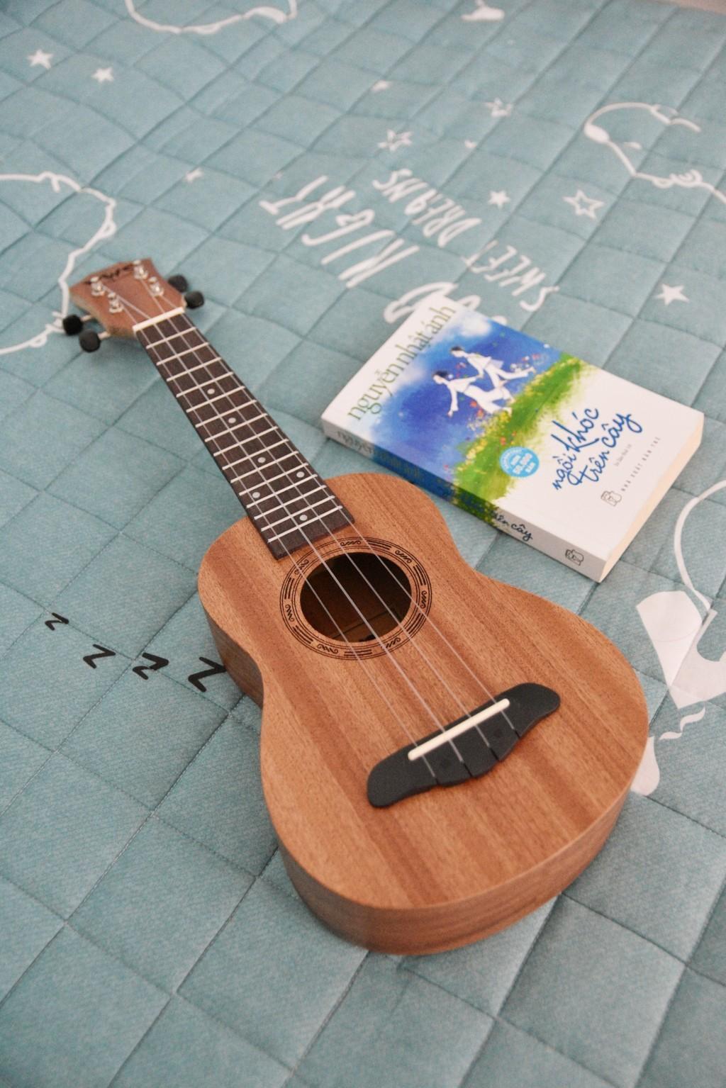 ĐÀN UKULELE BWS SOPRANO 21 INCH MAHOGANY (tặng kèm phụ kiện)
