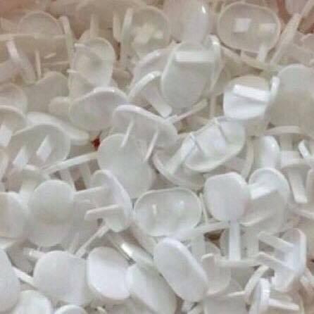 Set 10 chiếc bịt ổ điện 2 chân an toàn cho bé