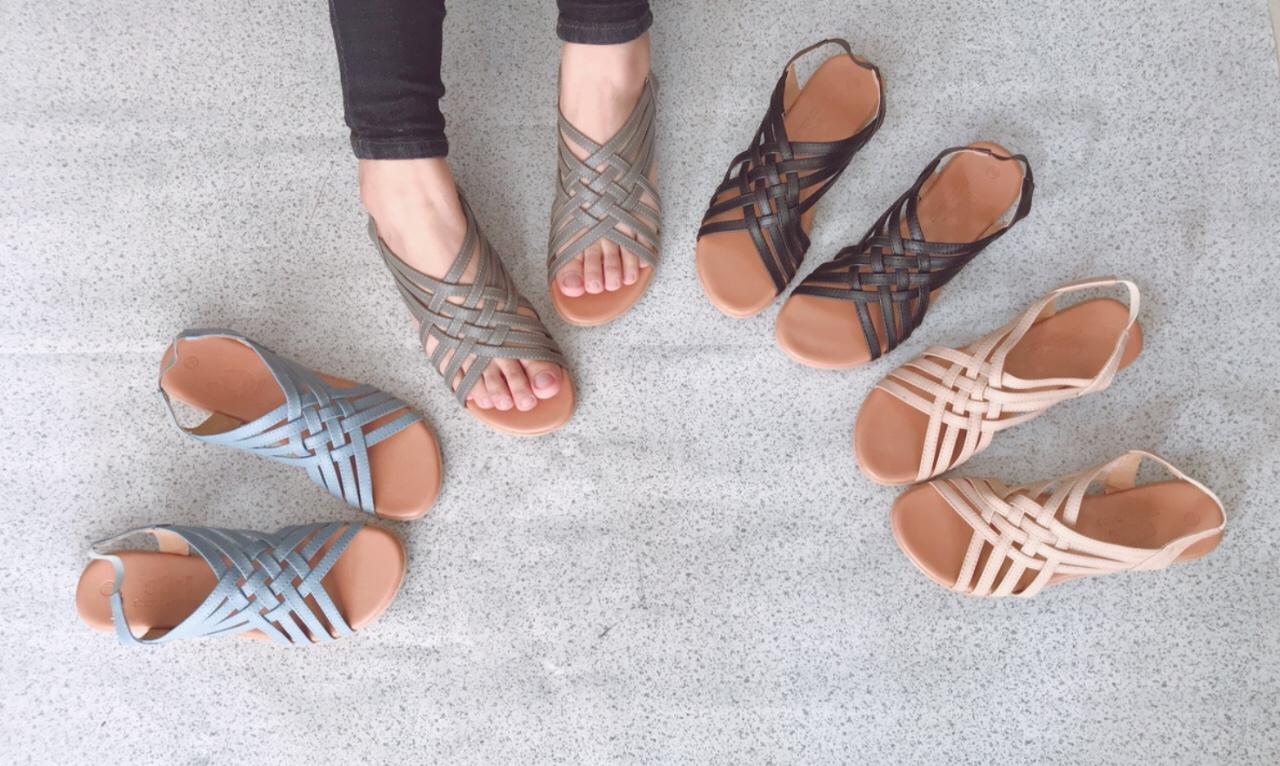 Sandal rọ chéo hở mũi TIGISH (Đen)