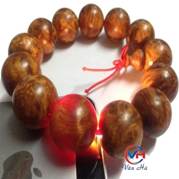 Vòng đeo tay gỗ huyết long mang may mắn 16mm