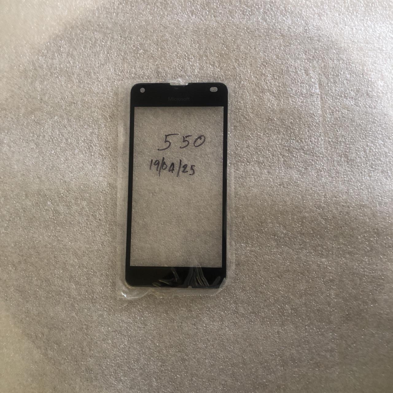 Mặt kính thay thế cho Nokia Lumia 550
