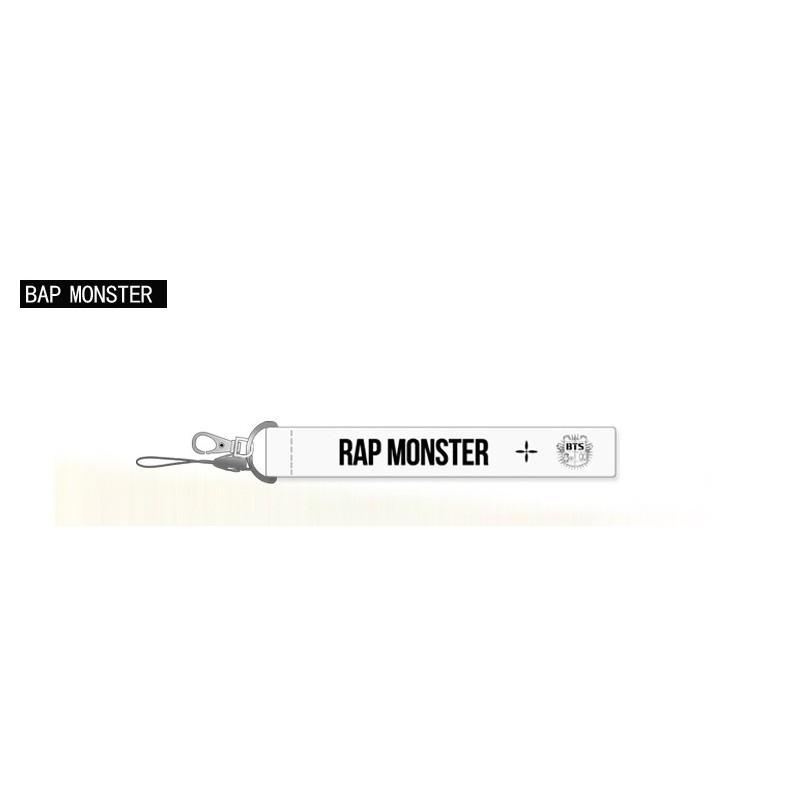 Nametag BTS trắng