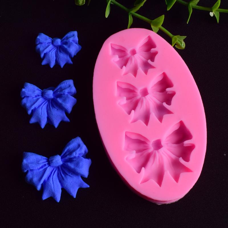 Khuôn silicon 3D 3 nơ to trung nhỏ