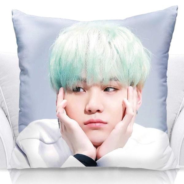 Gối ôm suga bts