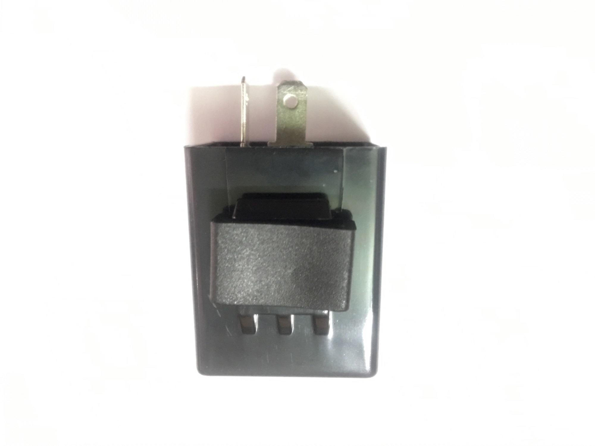 Cục Chớp Xi Nhan ĐIỆN TỬ 12V (Dùng Được Cho Xi Nhan Led)