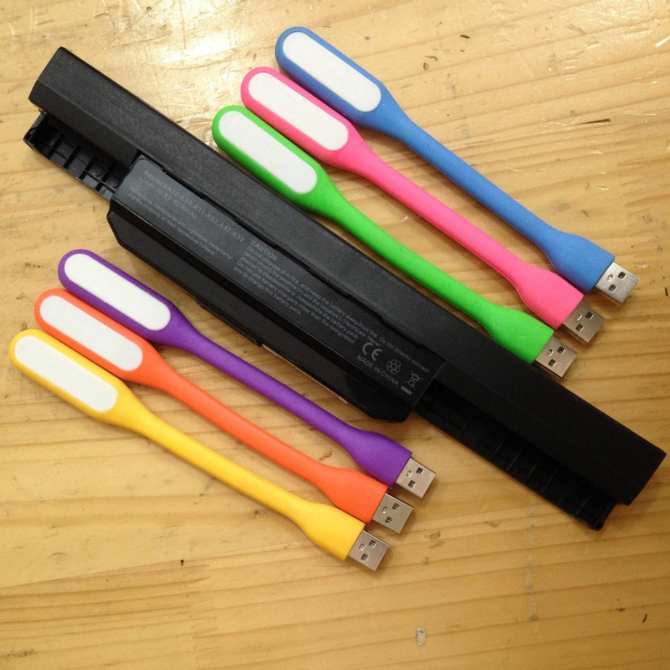 Hình ảnh Pin Laptop Asus K43SA K43SC K43SD K43SJ K43SV Tặng đèn LED USB