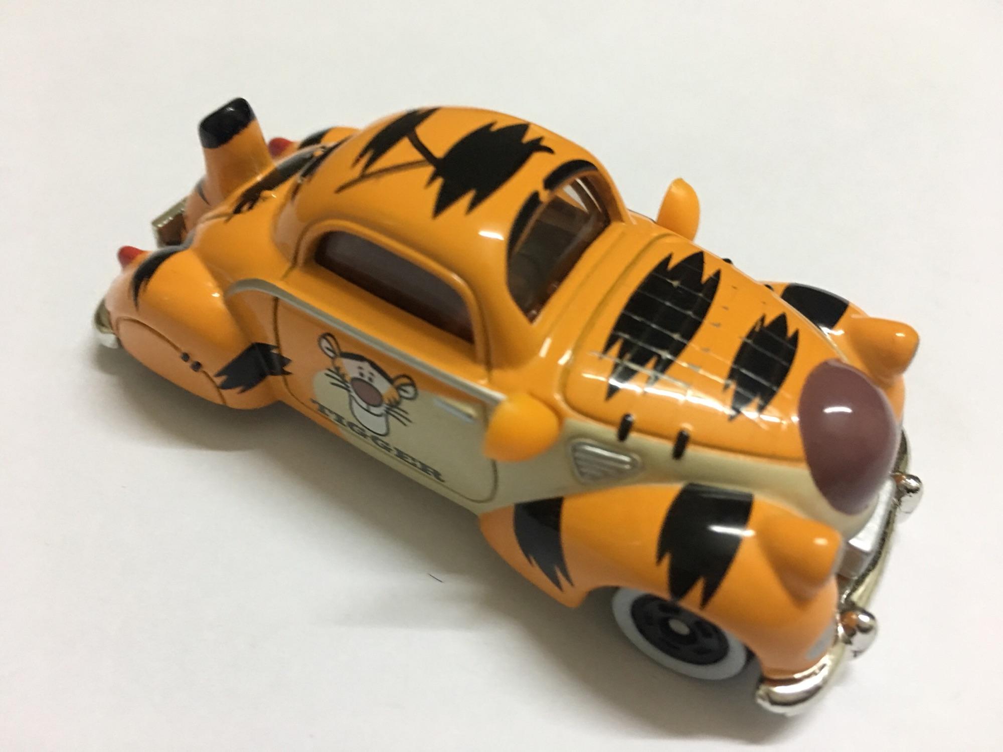 Xe mô hình Tomica Disney Resort