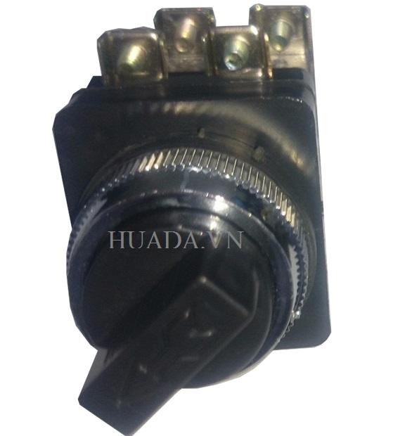 Công tắc xoay Ji horng 3 vị trí phi 25