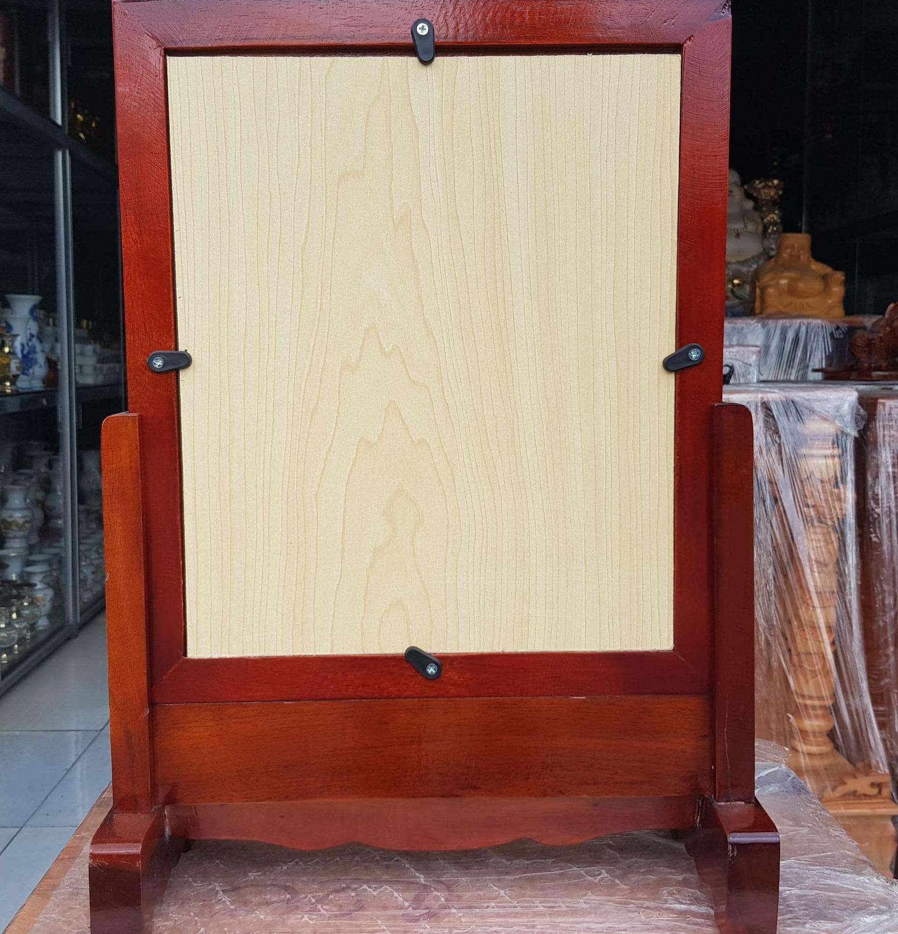 Khung hình thờ gỗ tràm bông vàng