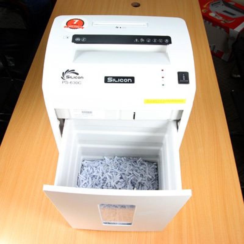 Máy huỷ tài liệu Silicon PS-630C (12 tờ/lần, hủy sợi)