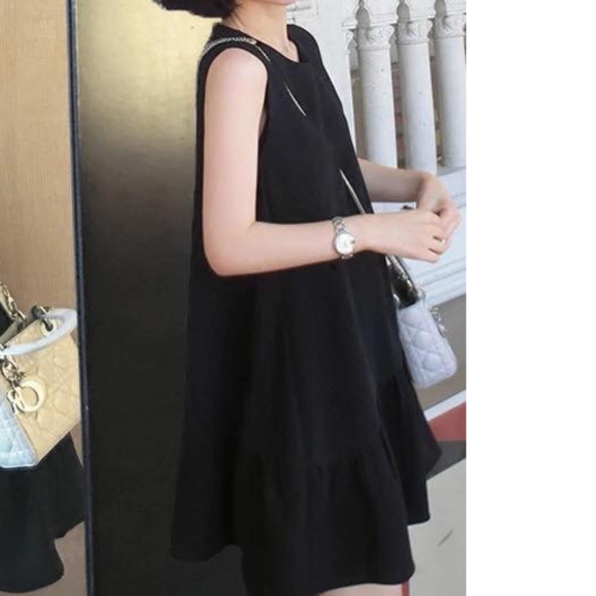Đầm hạ eo đen nhúng đuôi cá