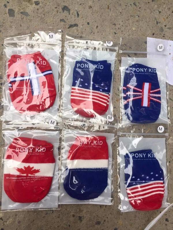LỐ 10 ĐÔI TẤT CHỐNG TRƠN CHO BÉ YÊU