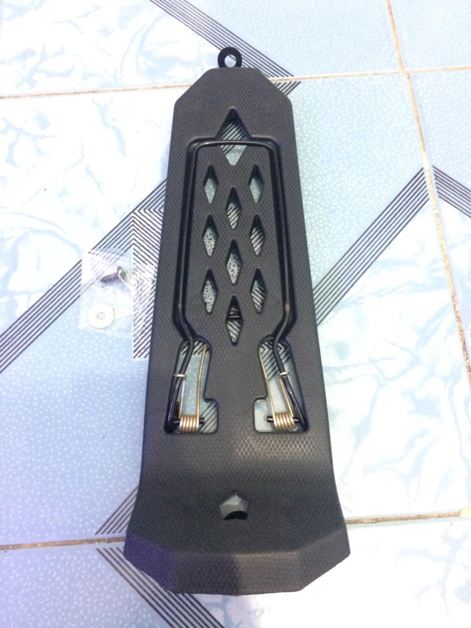 Baga nhựa cho xe Winner 150 V1