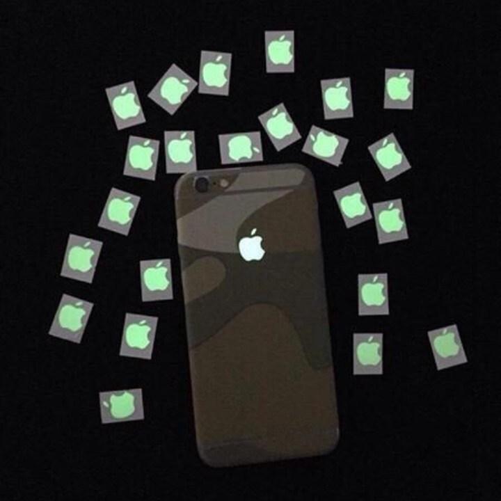 Miếng táo phát sáng cho iPhone