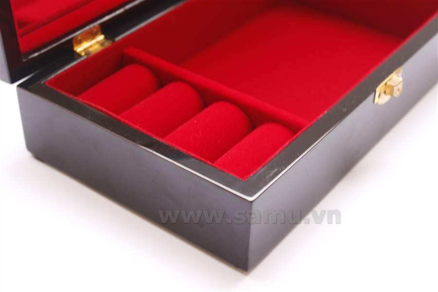 Hộp đựng mỹ phẩm , nữ trang MIỄN SHIP ( gỗ phủ sơn mài cao cấp )