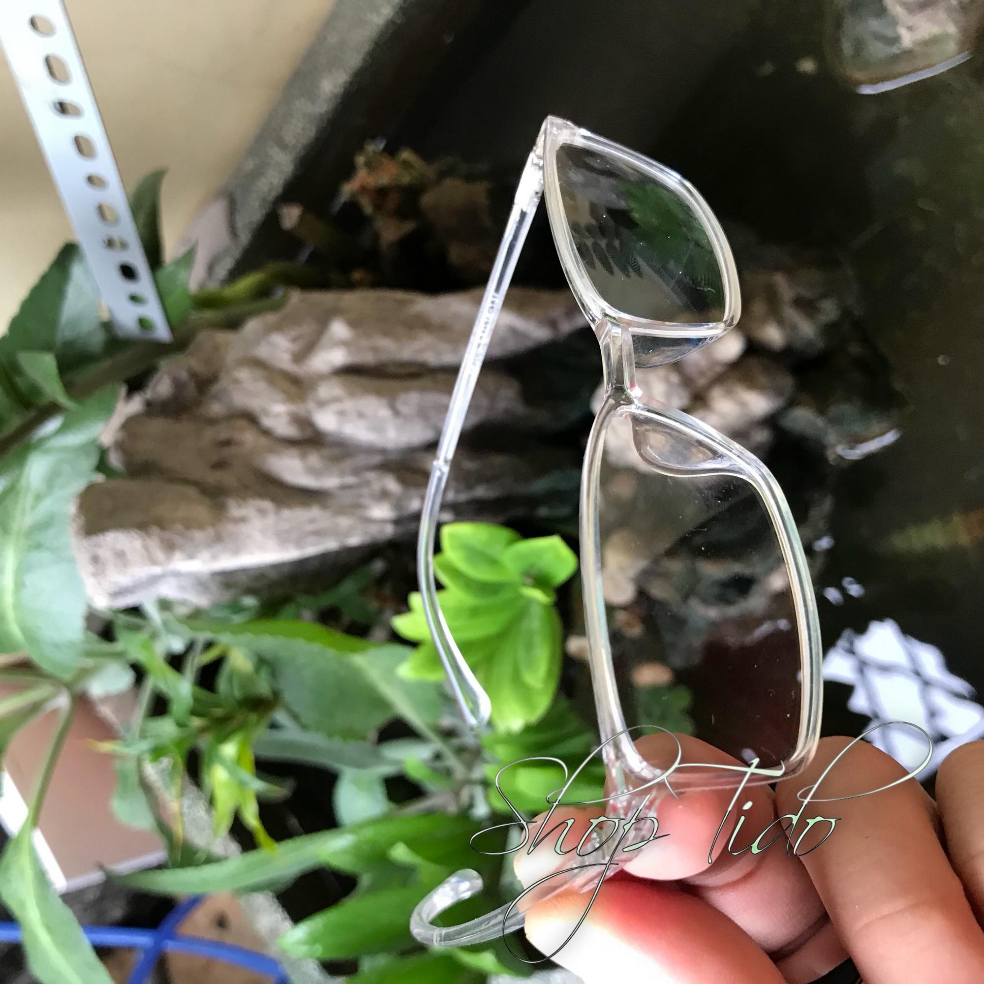 Mắt Kính Vuông Gọng Dẻo