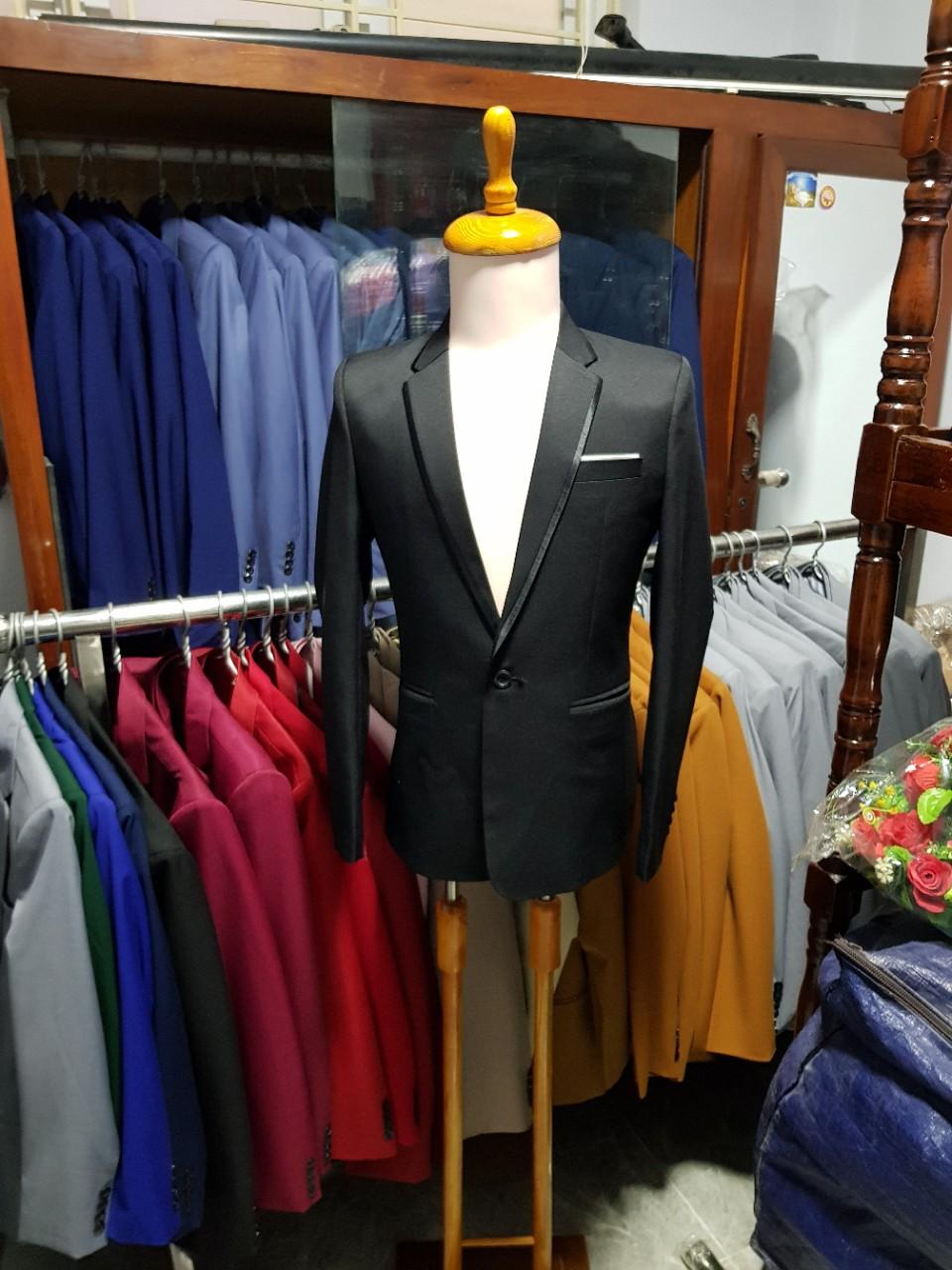 Bộ Vest Nam Màu Đen Kiểu 1 Nút Form Ôm Body