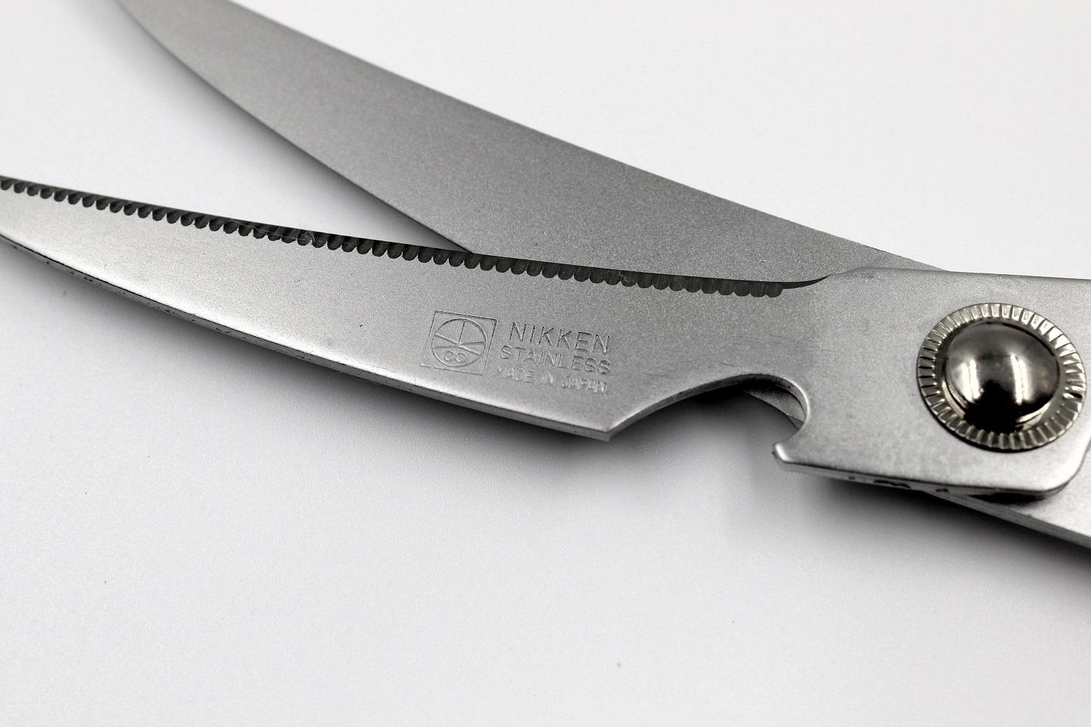 Chicken scissors