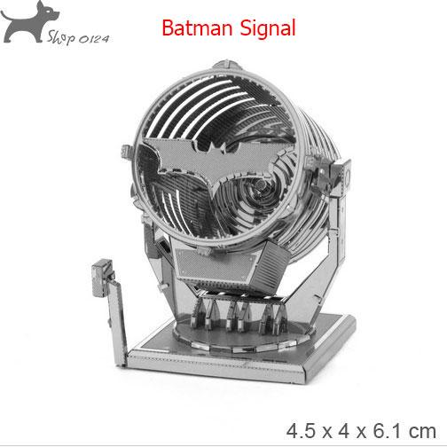 Mô hình 3D bằng thép tự ráp người dơi