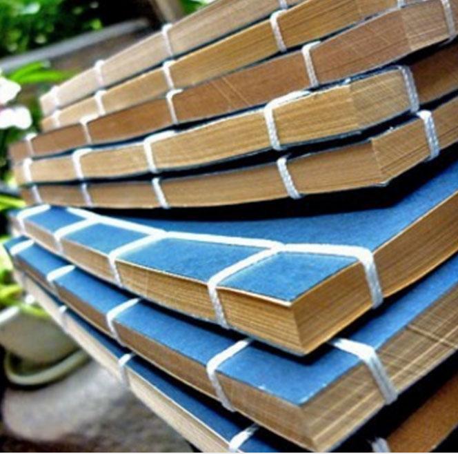 Quyển vở sổ tay cửu âm chân kinh ghi chú bí kíp võ công loại 100 trang (viền chỉ thật, giầy dặn in chuẩn)