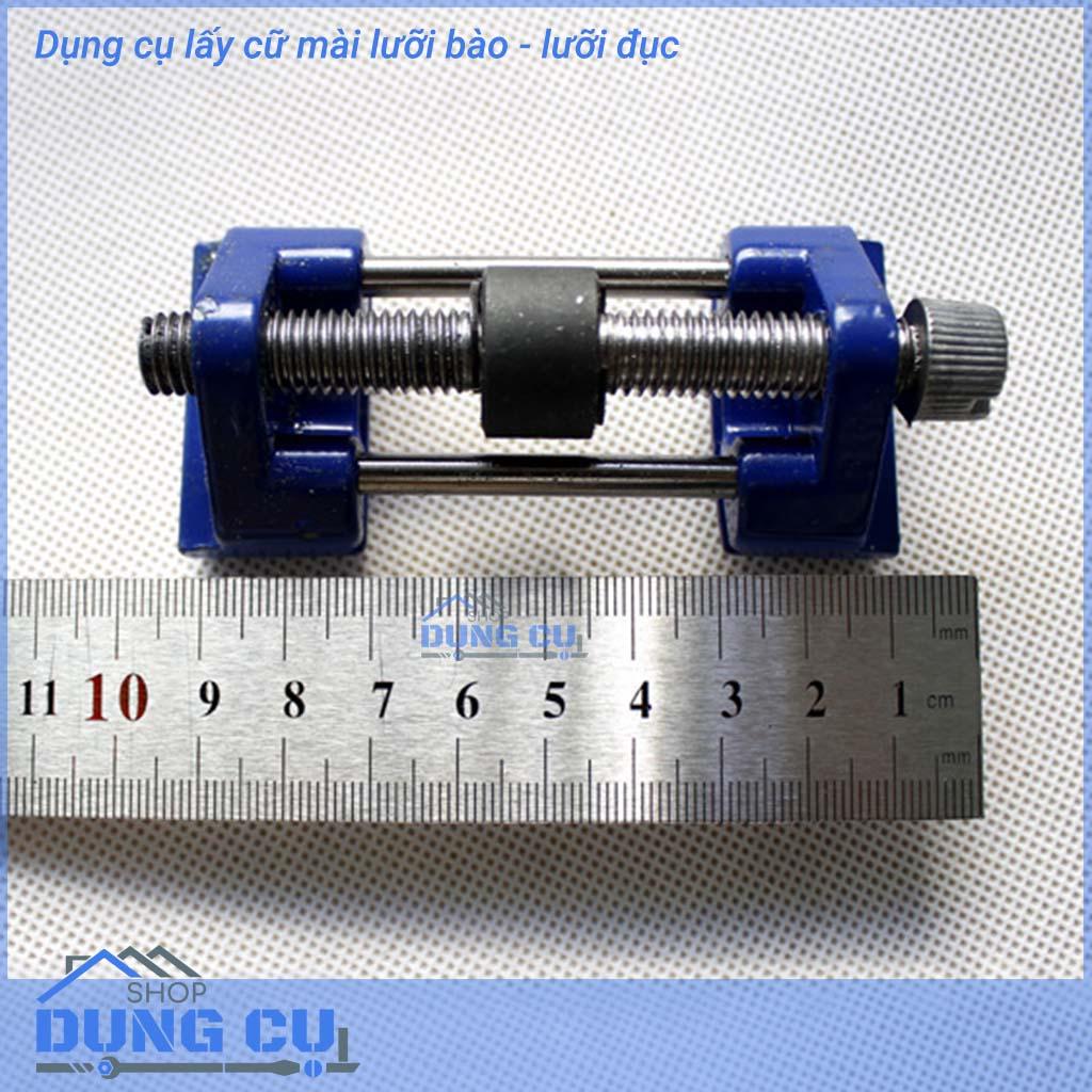 Dụng cụ lấy cữ mài lưỡi bào, lưỡi đục