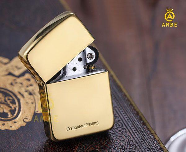 Zippo tái bản 1941 mạ Titanium Z174