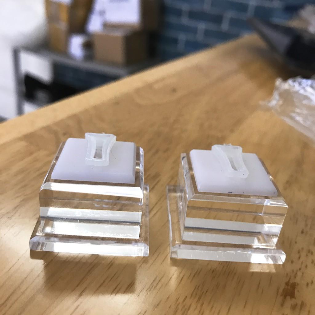 [HCM] Mộc - Đế trưng bày nhẫn size 3x3x2cm