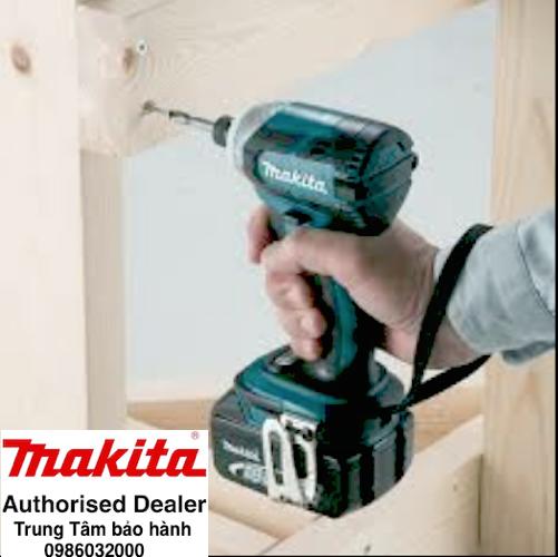 MÁY VẶN VÍT DÙNG PIN MAKITA TD111DSAJ