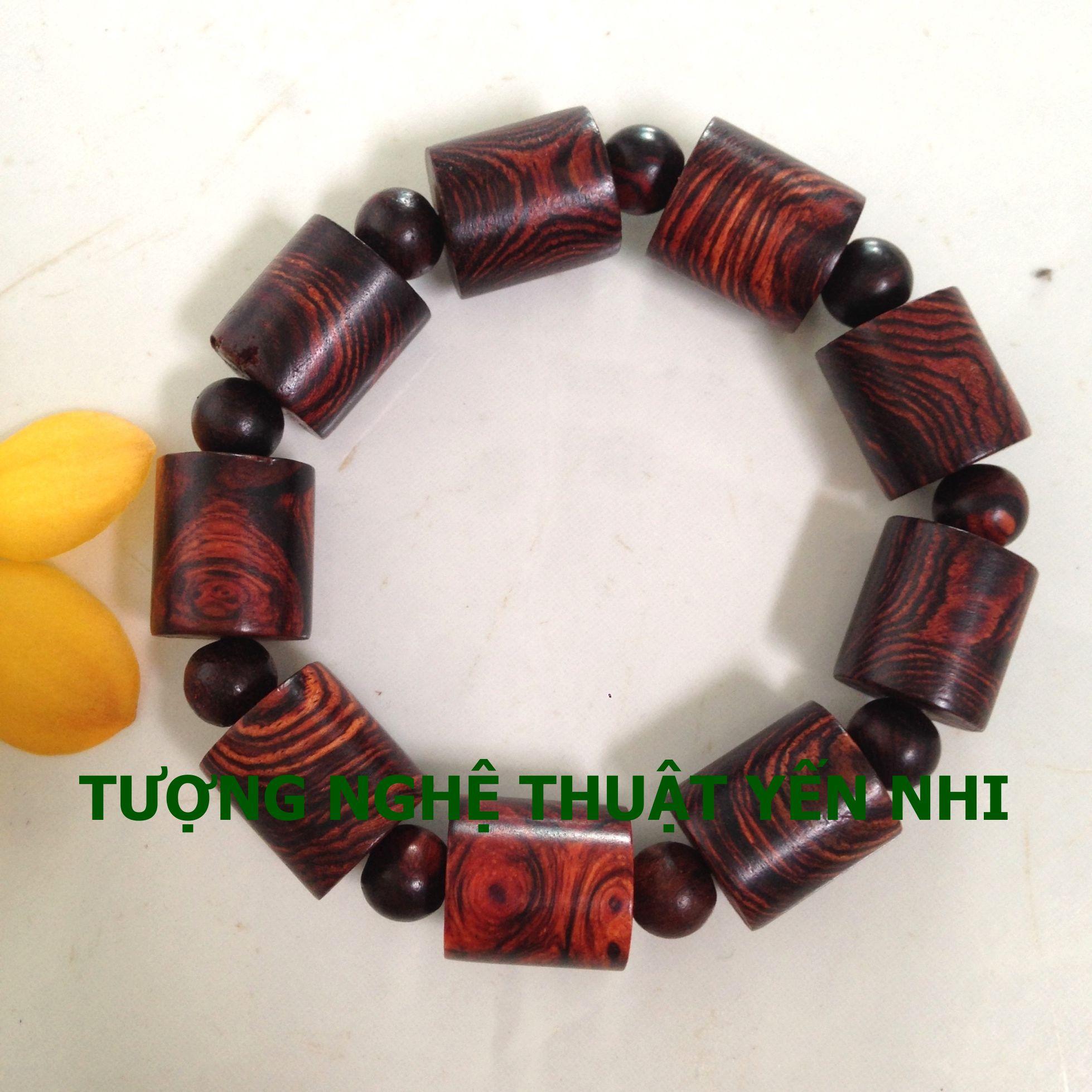 Vòng tay gỗ Sưa đẳng cấp - hạt trúc size 14mm