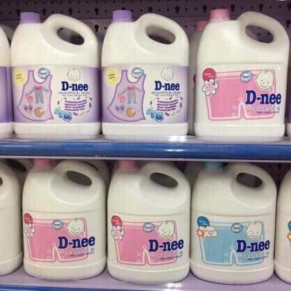 Nước giặt Dnee 3000ml ( màu Tím) Thái Lan