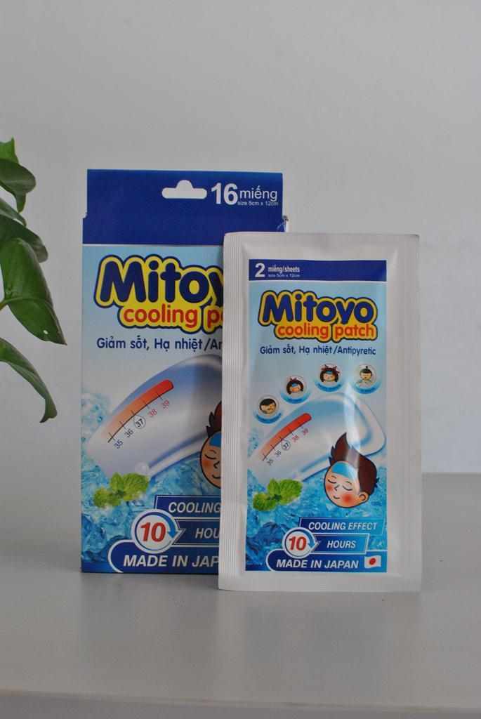 MIẾNG DÁN HẠ SỐT MITOYO COOLING PATCH (TÚI 2 MIẾNG)