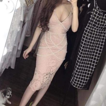 Đầm body 2 dây ren đính cườm sexy 