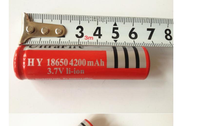 5 Pin sạc 3.7V 4200mAh Ultrafire 18650 dùng cho đèn pin