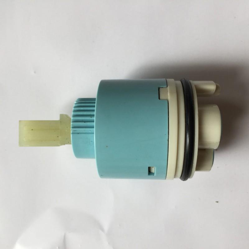 Lõi, óc sen nóng lạnh phi 40mm chân lồi