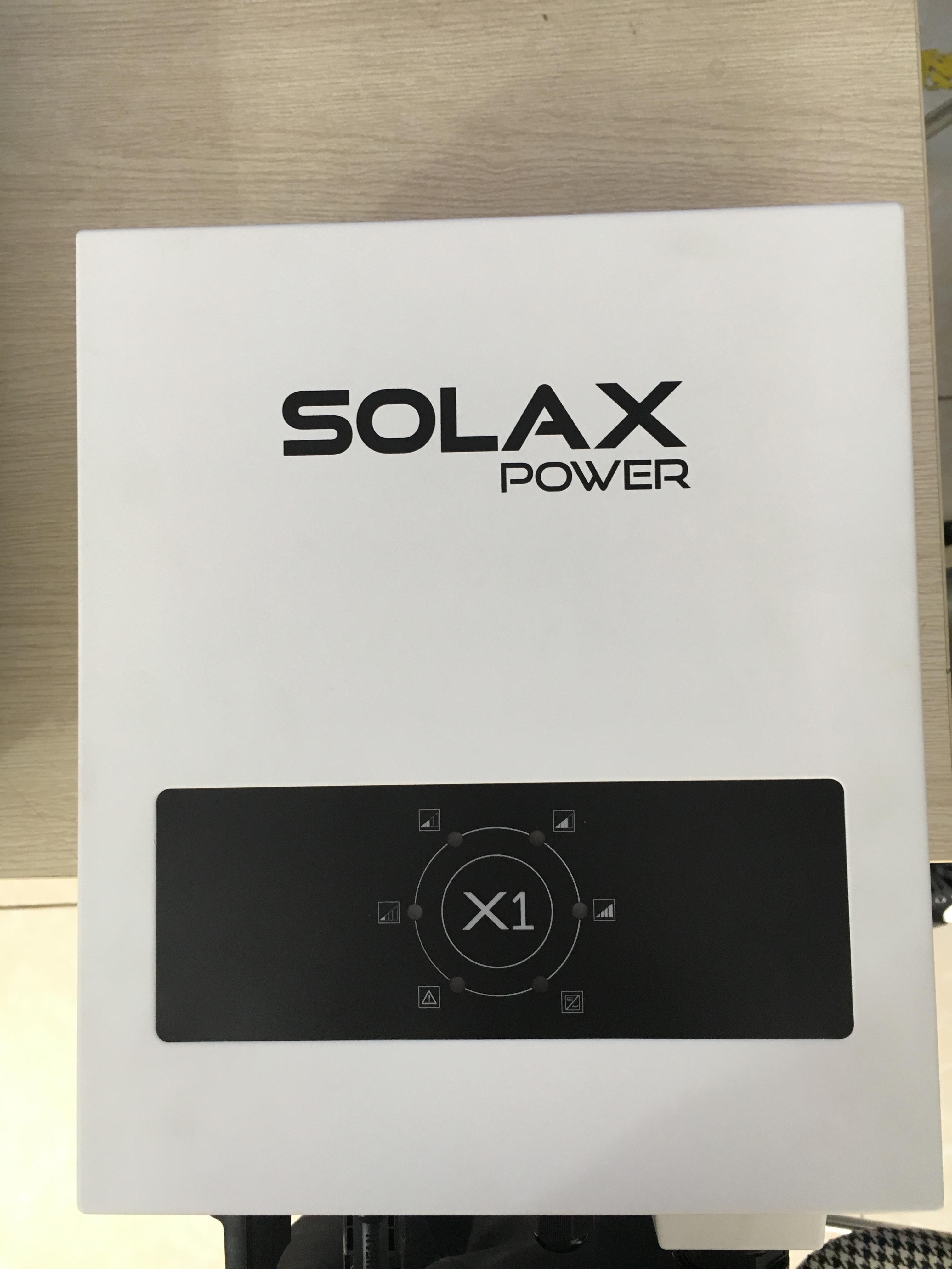 Biến tần hòa lưới không lưu trữ SOLAX 1.1MINI FULL WIFI+ DC SWITCH