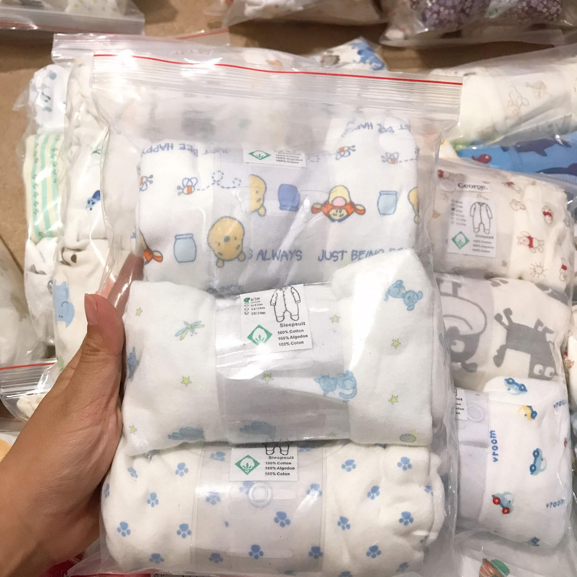 Combo 3 Bodysuit liền vớ Geogre cho BÉ TRAI 3-9M (giao ngẫu nhiên)