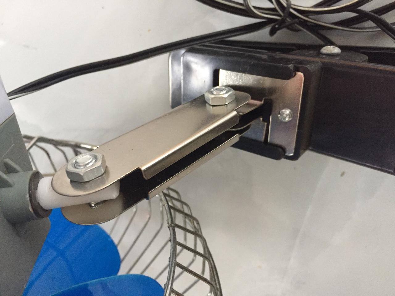 Quạt mát oto 12V/24V