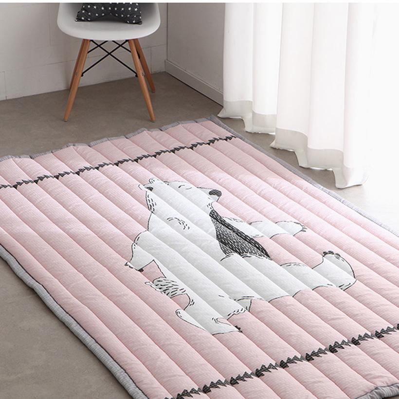 Thảm trải sàn ngủ đa năng HANAHANA KINDERBEAR RAYON RUG 140x210cm (Pink)