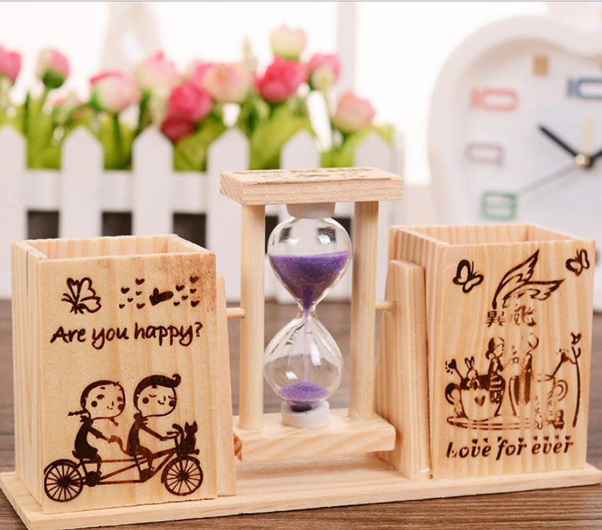 Hộp đựng bút kèm đồng hồ cát 2 ngăn dễ thương