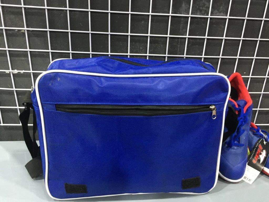 CẶP ĐI HỌC CHO FAN CLB CHELSEA