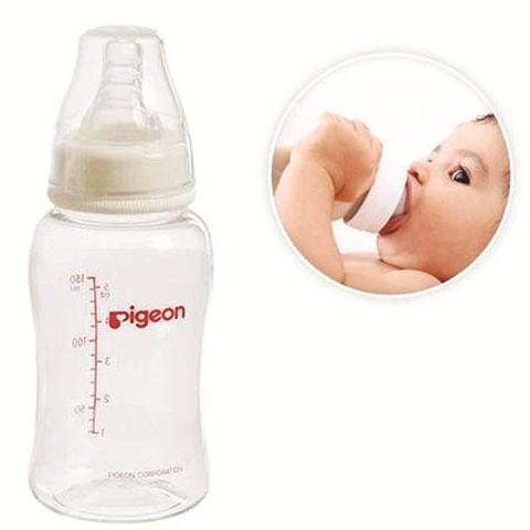 [HCM]Bình sữa nhựa Pigeon streamline 150ml BS172