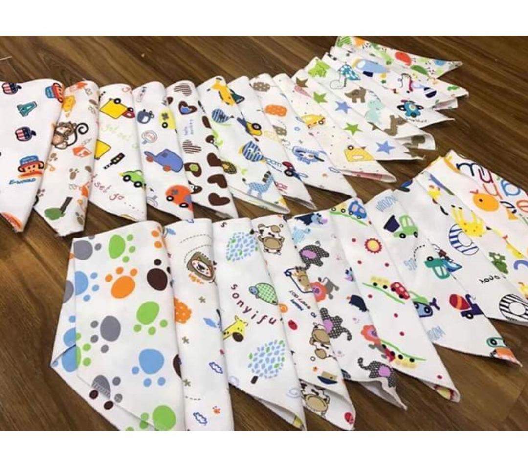 Khăn Yếm Tam Giác Cotton cho bé