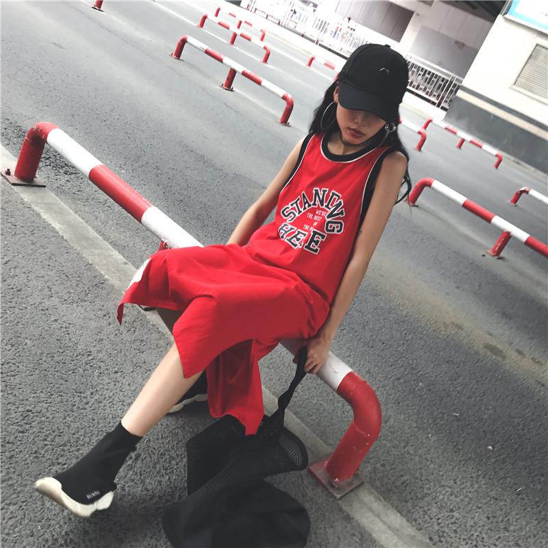 Váy tanktop xẻ tà
