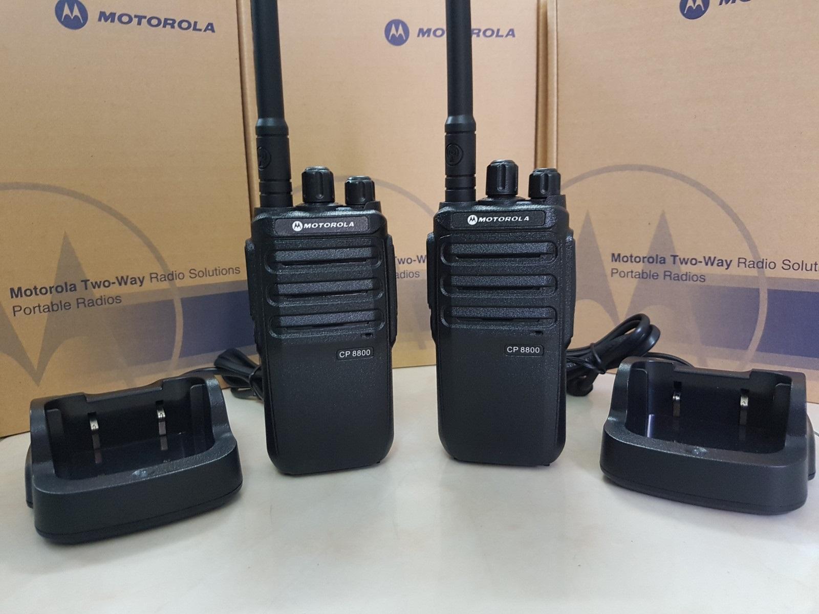 Bộ 4 Bộ đàm Motorola CP8800 (BN2)